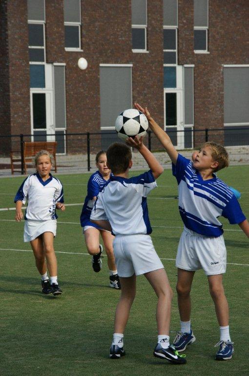 2009-09-26-10.10.40 Korfbal D3-D2_638x960.jpg
